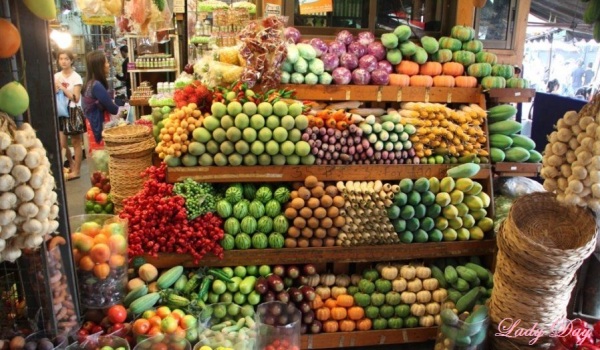chatuchak-market-vegetables